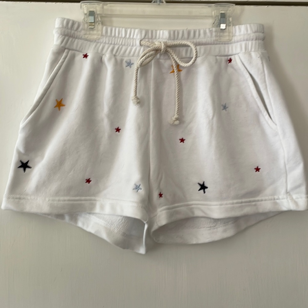 LOFT Lou & Grey star embroidered shorts
